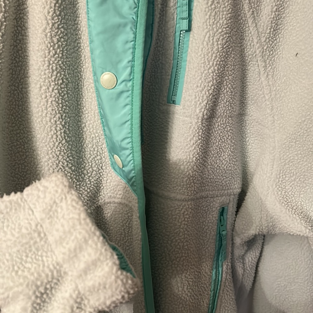 American Eagle Sweater/jacket - Picture 2 of 5